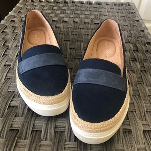 NWOT Women's ABELLA True Comfort Platform Slip Ons